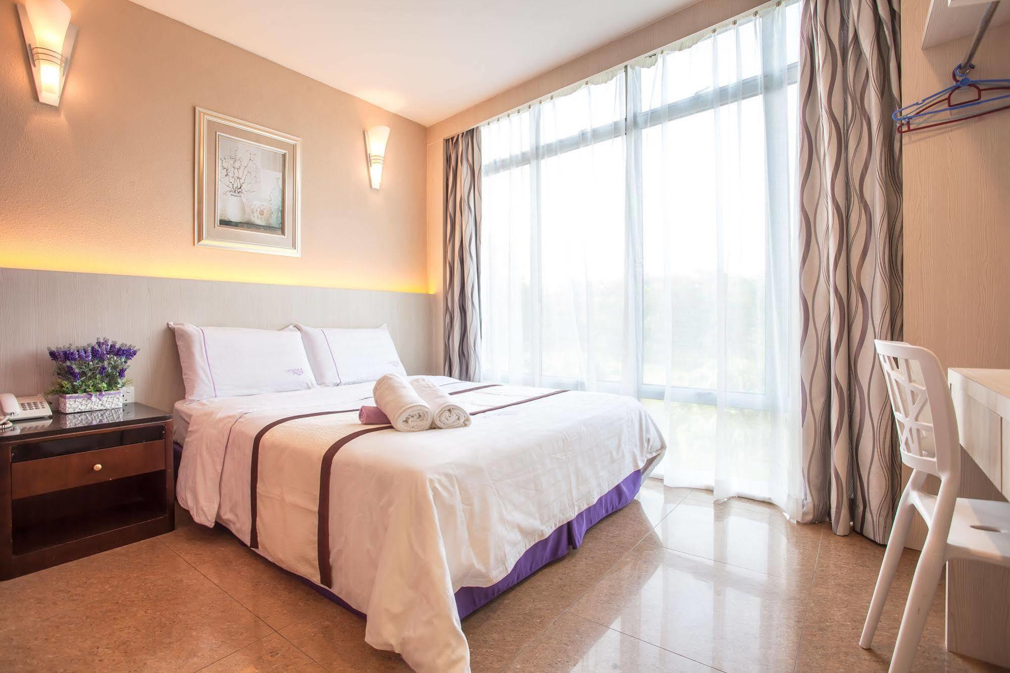 Lavender Inn Nusa Bestari Johor Bahru Exterior photo